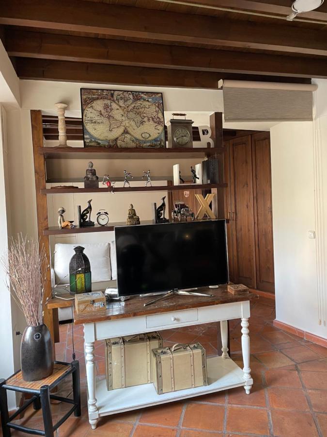 Apartment Sleep In Historic Puerta Elvira *