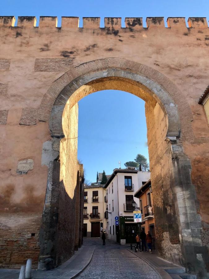 Apartment Sleep In Historic Puerta Elvira